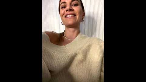 milla__one @ stripchat on 20251202