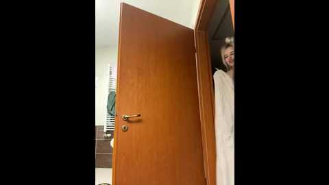 steffi_snowbunny @ stripchat on 20251202