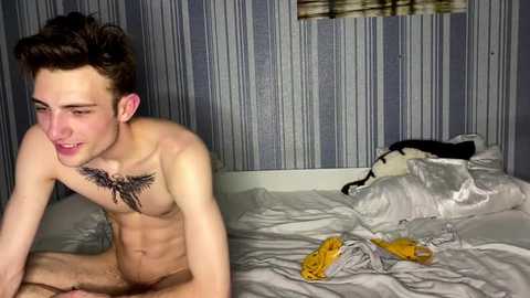 emiliacouple @ stripchat on 20251203