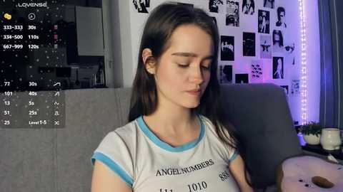 lovelyalivia @ stripchat on 20251203