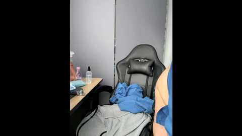 nathalia_28_ @ stripchat on 20251203