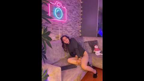 noa_n_luxy @ stripchat on 20251203