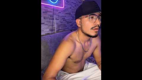 noa_n_luxy @ stripchat on 20251203