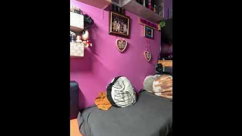 sexymelli18 @ stripchat on 20251203