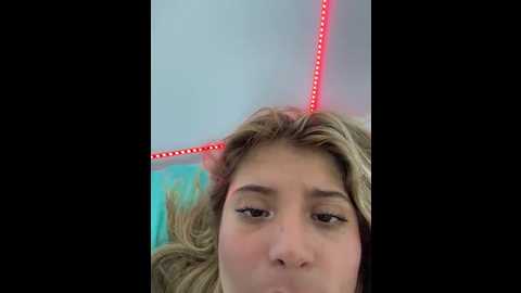 _alicee_1 @ stripchat on 20251204