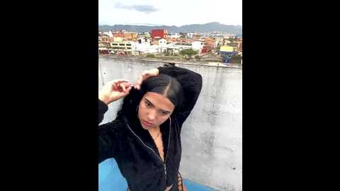 demon_foxes @ stripchat on 20251204