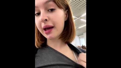 hani_obsessed @ stripchat on 20251204