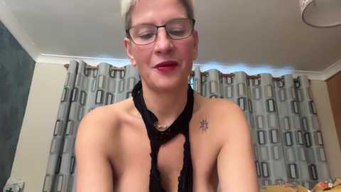 jennyhazel1 @ stripchat on 20251204
