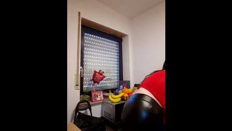 jujuicy_ @ stripchat on 20251204