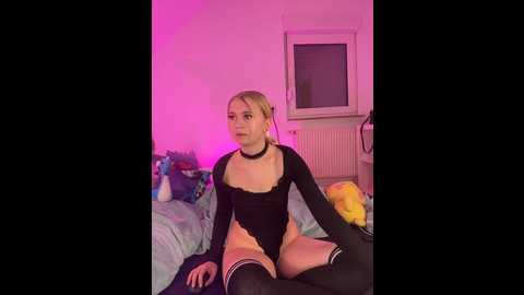 lillyocean @ stripchat on 20251204