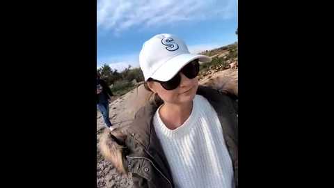 samira_summer @ stripchat on 20251204