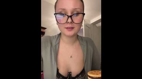 youngjoyce @ stripchat on 20251204