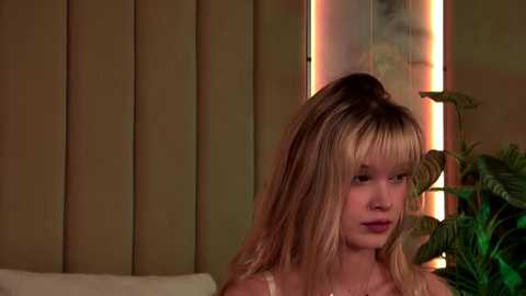 bellasecrett @ stripchat on 20251205