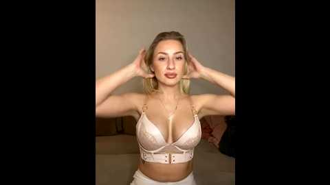 belle98 @ stripchat on 20251205