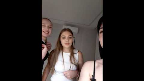 caressyourself @ stripchat on 20251205