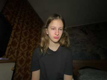 eva_angel3 @ stripchat on 20251205