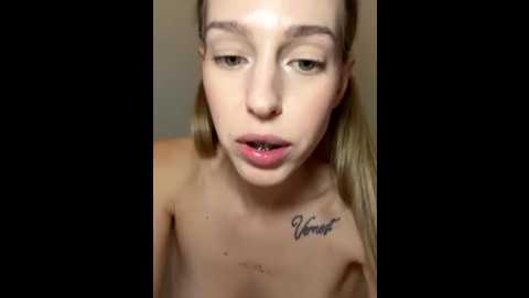 kira_mia @ stripchat on 20251205