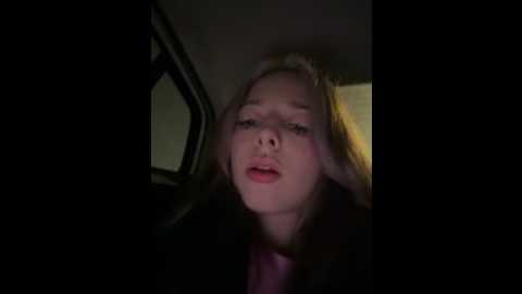 loraadoll @ stripchat on 20251205