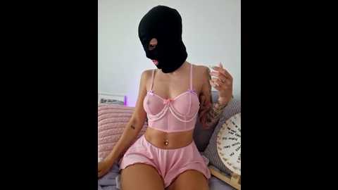 luna_veil @ stripchat on 20251205