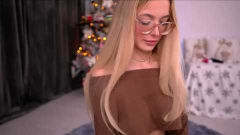 kyliejoyce @ stripchat on 20251206