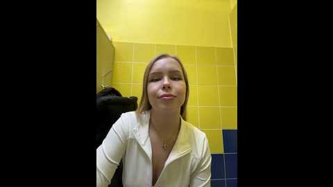 liza_risky @ stripchat on 20251206