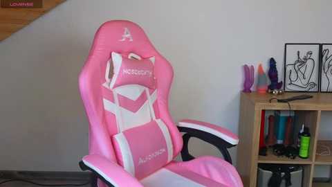 milas_dreams_of @ stripchat on 20251206