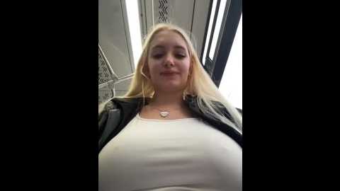 milkyy_wway @ stripchat on 20251206