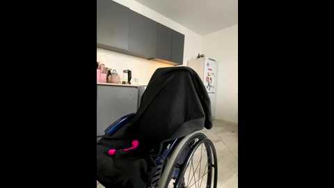 minisophiaa @ stripchat on 20251206