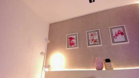 roxannegomez @ stripchat on 20251206