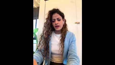 alana15 @ stripchat on 20251207