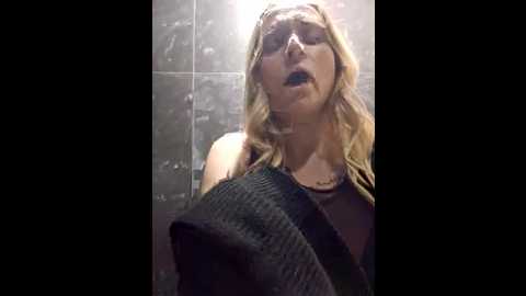 bondgirl_013 @ stripchat on 20251207