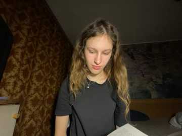 eva_angel3 @ stripchat on 20251207