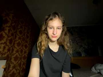 eva_angel3 @ stripchat on 20251207