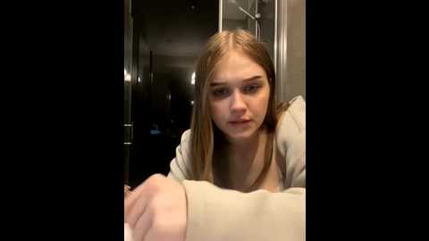 hannah_2007 @ stripchat on 20251207