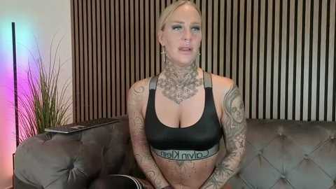 lara_cumkitten @ stripchat on 20251207