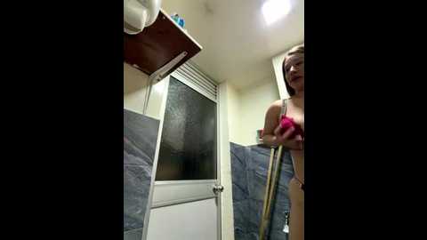 roouse @ stripchat on 20251207