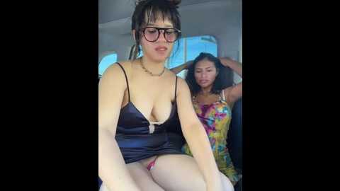 sexi_noemi @ stripchat on 20251207