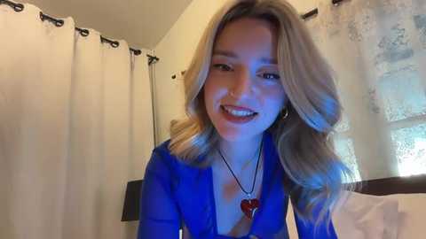 sirenabelle @ stripchat on 20251207