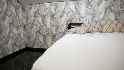 diamondanna @ stripchat on 20251208