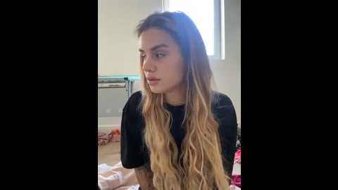 emiliacatalina @ stripchat on 20251208