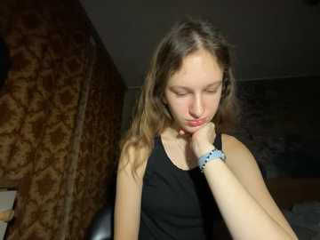 eva_angel3 @ stripchat on 20251208