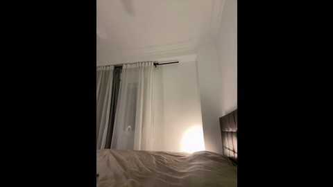 iamcrystal2 @ stripchat on 20251208