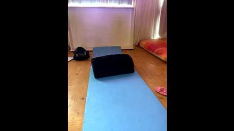 intim_team @ stripchat on 20251208