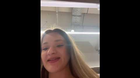 kittyqueeny @ stripchat on 20251208