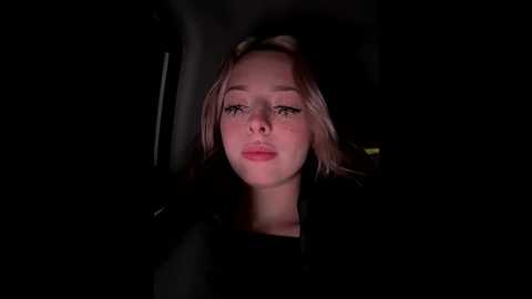 loraadoll @ stripchat on 20251208