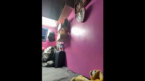 sexymelli18 @ stripchat on 20251208