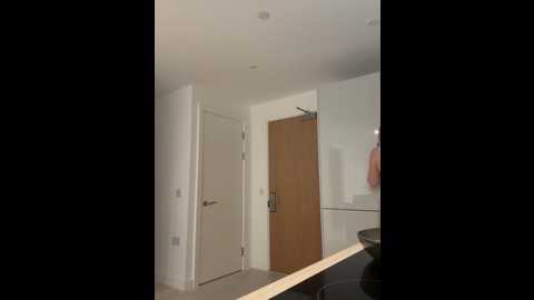 sexysaraxxoo @ stripchat on 20251208