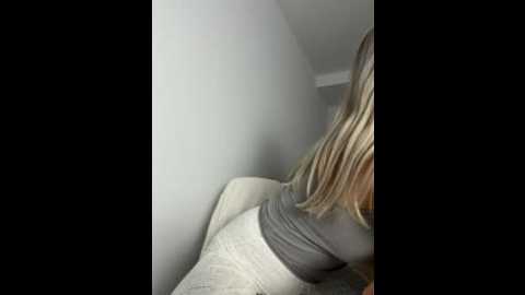 streetdoll @ stripchat on 20251208
