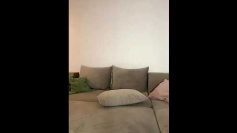 belle98 @ stripchat on 20251209