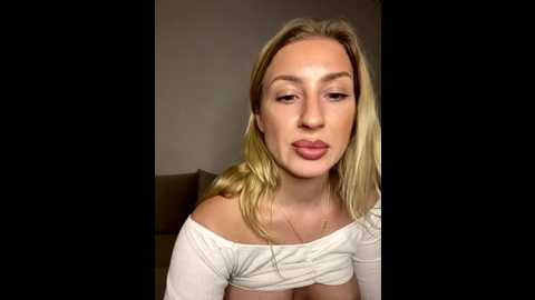 belle98 @ stripchat on 20251209